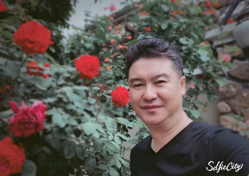 姓李名光耀的第一张照片--香港上门女婿服务网