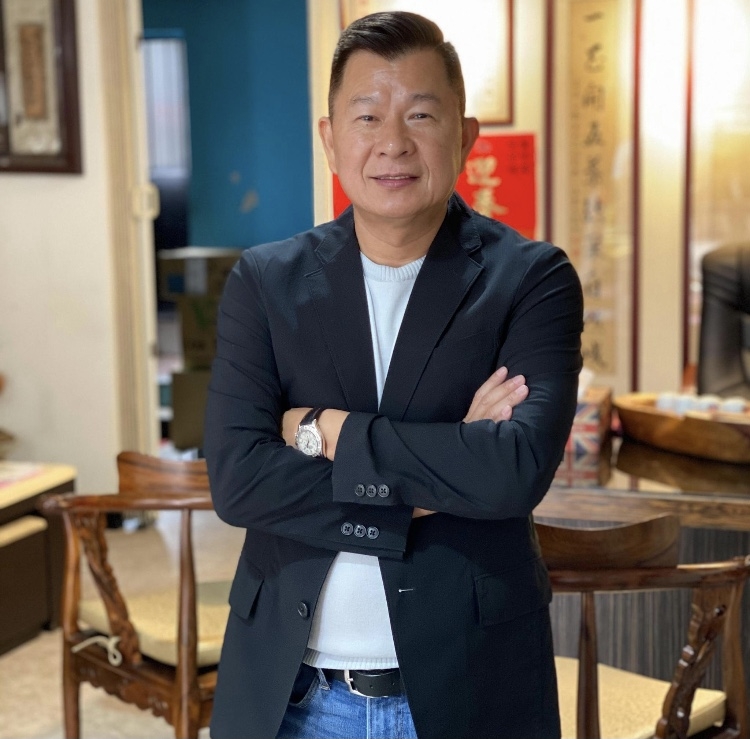 幸福余生的第一张照片--香港上门女婿服务网